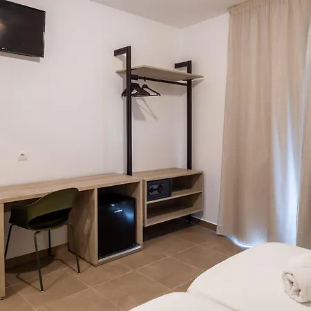 Hostal Alicante-2