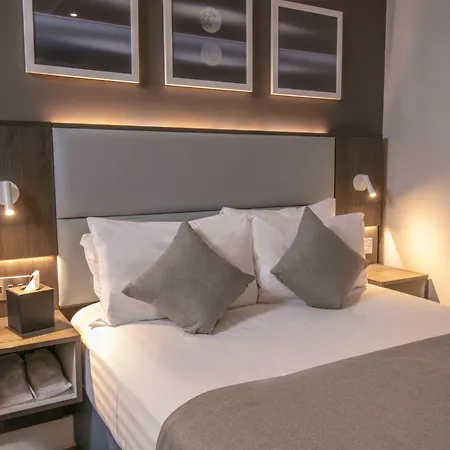 Best Western Plus Vauxhall Hotel-3