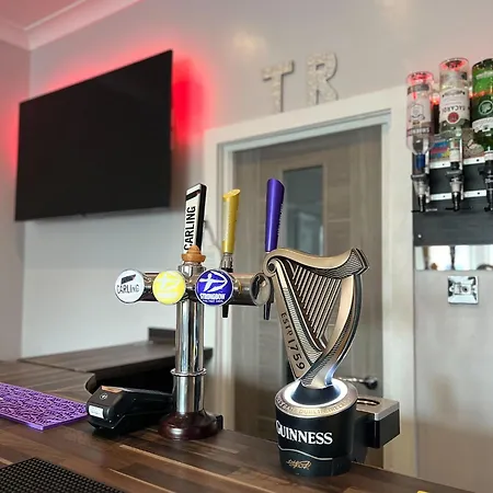 Tudor Rose Hotel-2