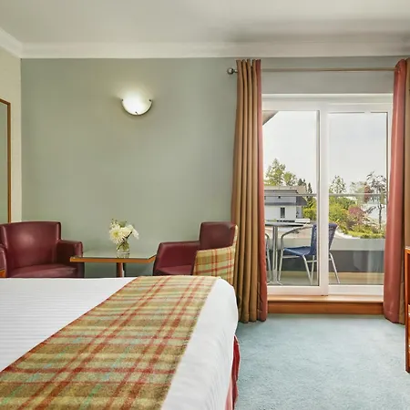 Clan Macduff Hotel-3