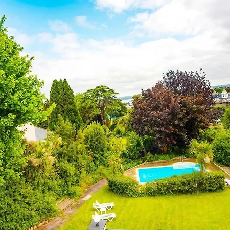 Crofton House Hotel-3