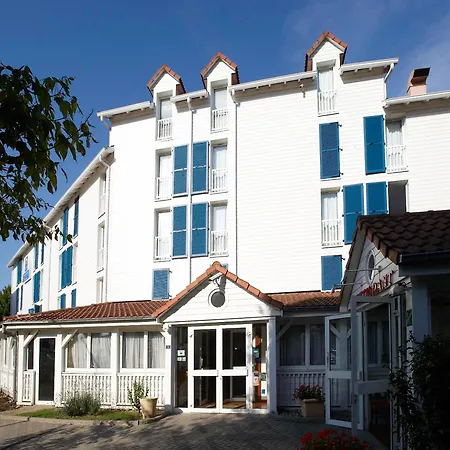 Hotel Strasbourg - Montagne Verte & Restaurant Louisiane-2
