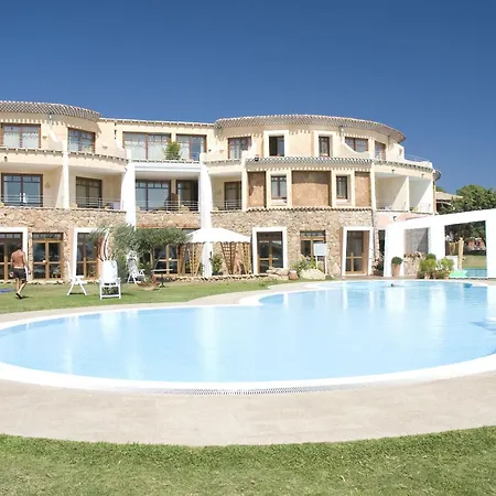 Hotel Resort & Spa Baia Caddinas-2