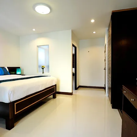 Ruen Buathong Boutique Hotel - SHA Certified-3
