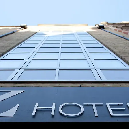The Z Hotel Soho-3