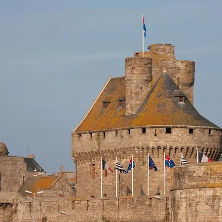 Hôtel La Porte Saint Pierre-Logis Hôtel Intra Muros RÉNOVÉ en 2026-3