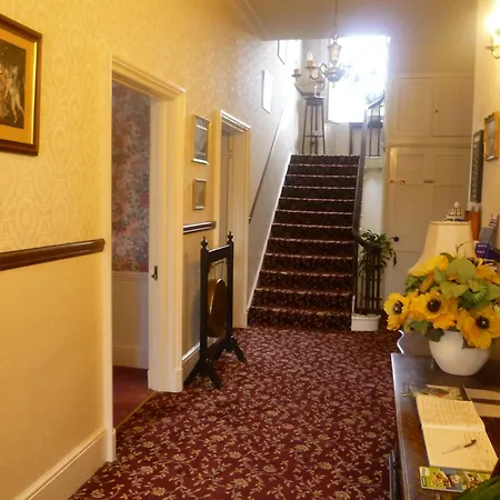 Acorn House-3