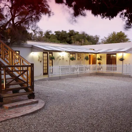 The Potting Shed Guest House-2