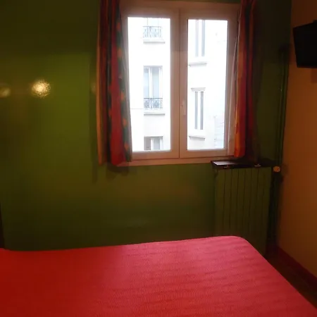 Hotel Des Belges-3