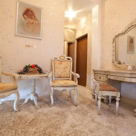 Deluxe Hotel Kupava-3
