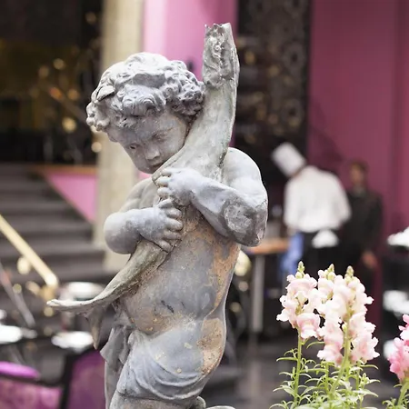 Dorsia Hotel & Restaurant-2