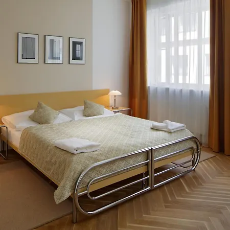 AXA Hotel-2