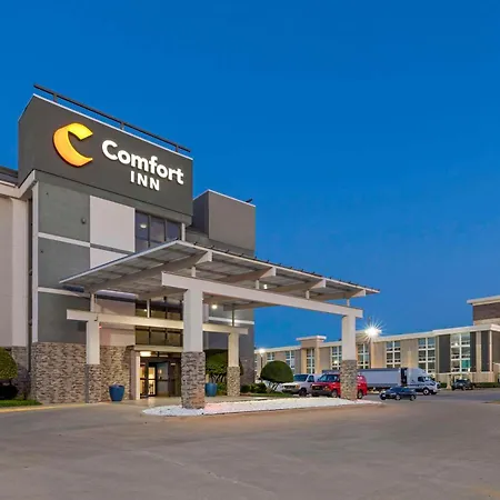 Comfort Inn Dallas North Love Field Airport-2