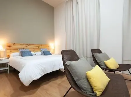 Triana 103 Rooms&Suites-3