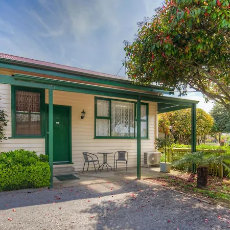 Daylesford Motor Inn Vic Pty Ltd-2