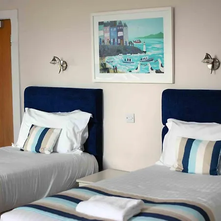 Redcliffe Hotel-3