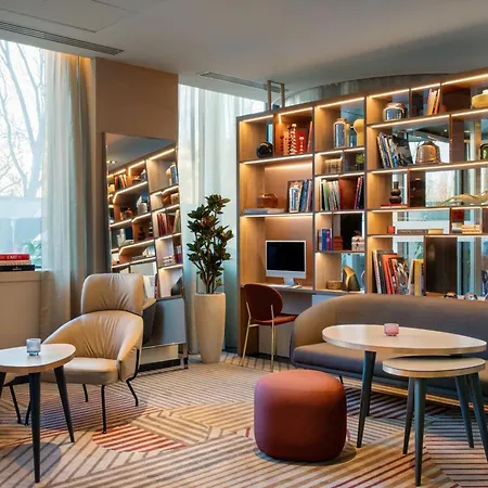 Ac Hotel Paris Porte Maillot By Marriott-2