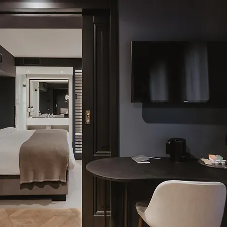 The Nox Hotel-2