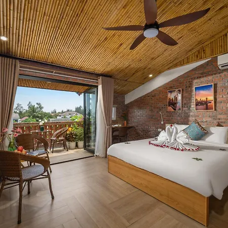 Hoi An Golden Bamboo An Bang Beach Villa & Spa-3