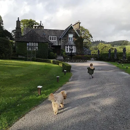 Broadoaks Boutique Country House-3
