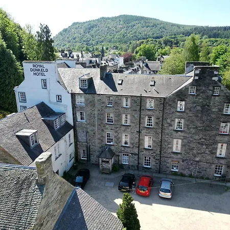 Royal Dunkeld Hotel-3