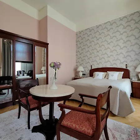 Grand Hotel-2