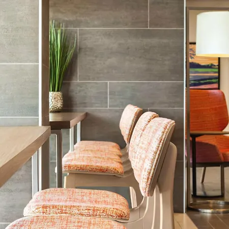 Home2 Suites By Hilton York-3