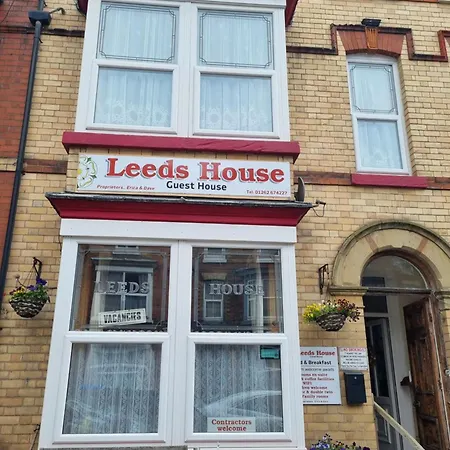Leeds House Guest House-3