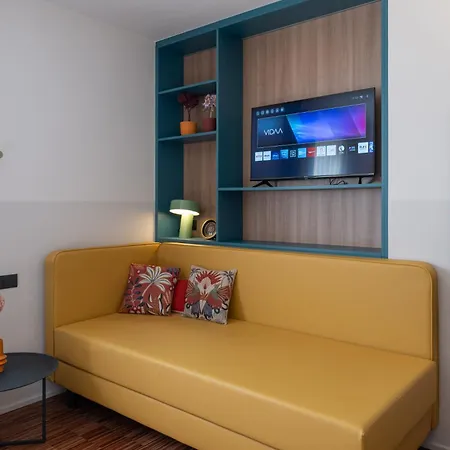 Bleis Hotel-2