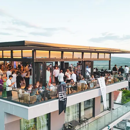 Royal Blue Resort&Residences-3