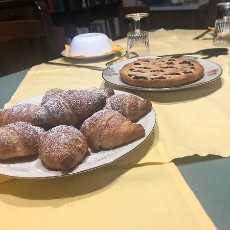 Villa Orsini - A Retreat In Pisa - Food And Relax-3