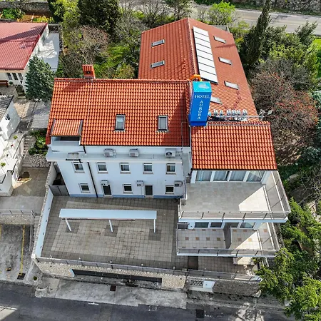 Villa Aurora-2