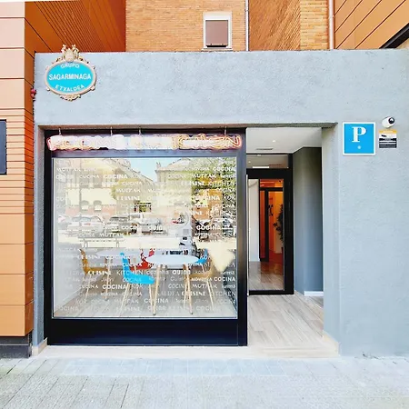Bilbao Rooms & Kitchen Santutxu-3