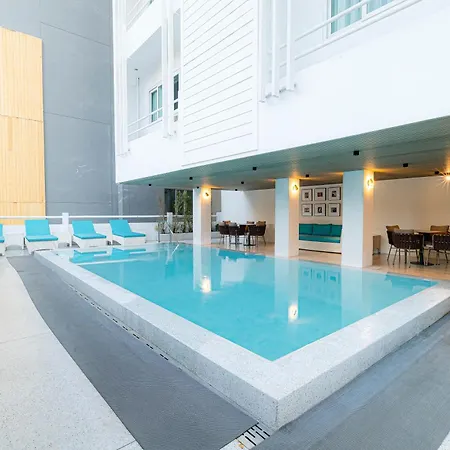 The One Bay Breeze-3