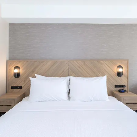 Sandman Hotel & Suites Regina-2