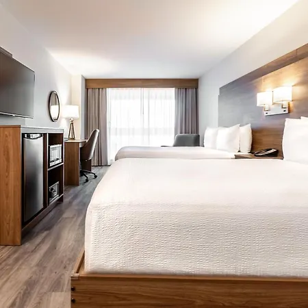 Atrium Hotel Vancouver-3