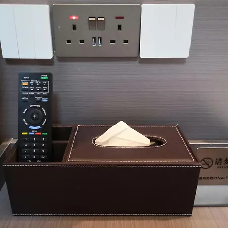 Hennessy Hotel-2