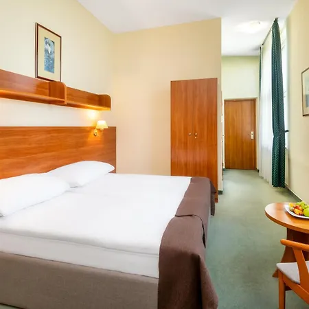 Hotel Millennium-2