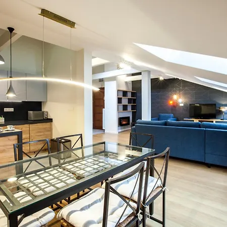 Portal House Apartments-3