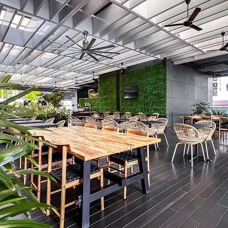 Studio M Hotel Singapore-3