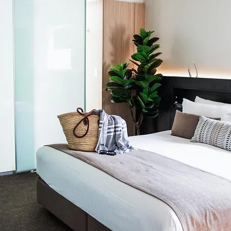 Seahaven Noosa Beachfront Resort-2