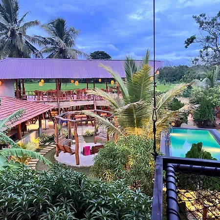 Roy'S Villa-3