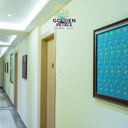 Hotel Golden Petals-2