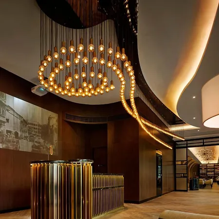 Hotel Stripes Kuala Lumpur, Autograph Collection-2