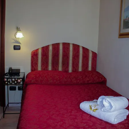 Hotel Sicilia-2