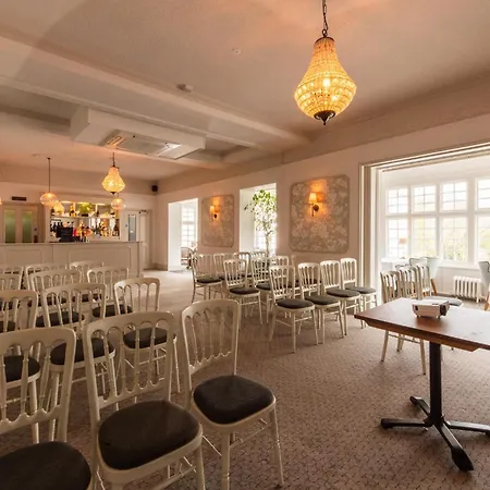 The Royal Wells Hotel, Tunbridge Wells - The Coaching Inn Group-2