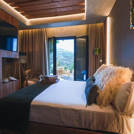 The Mountains Hotel-2