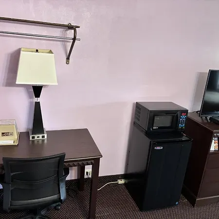 Budget Host Inn Somerset-2
