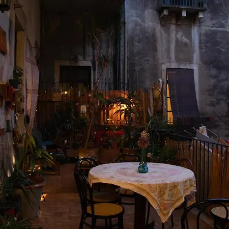Casa Verdi - House Of Travelers-2