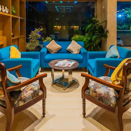 Hotel Amritsar International 2 Min Walk From Amritsar Bus Stand-3